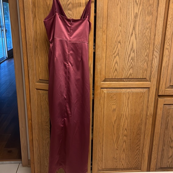618 midi length berry tulip dress - Picture 10 of 11